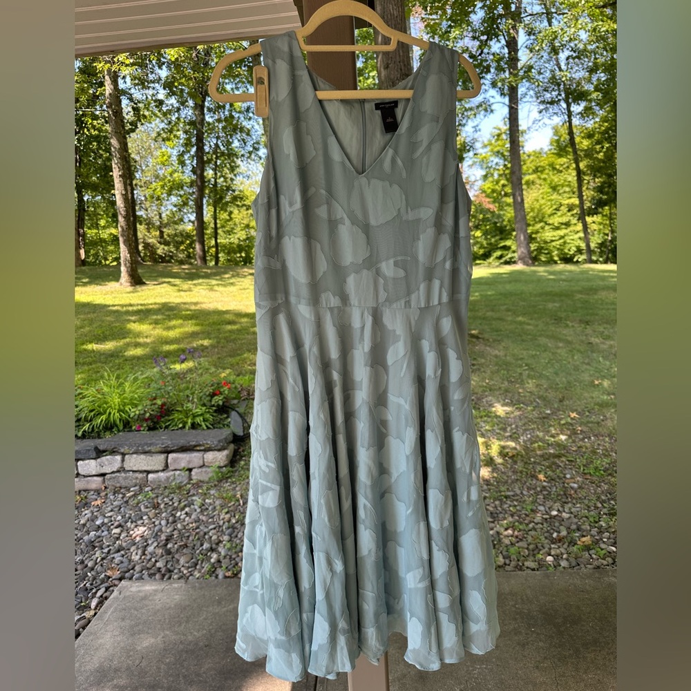 Elegant Ann Taylor Sleeveless Blue Dress